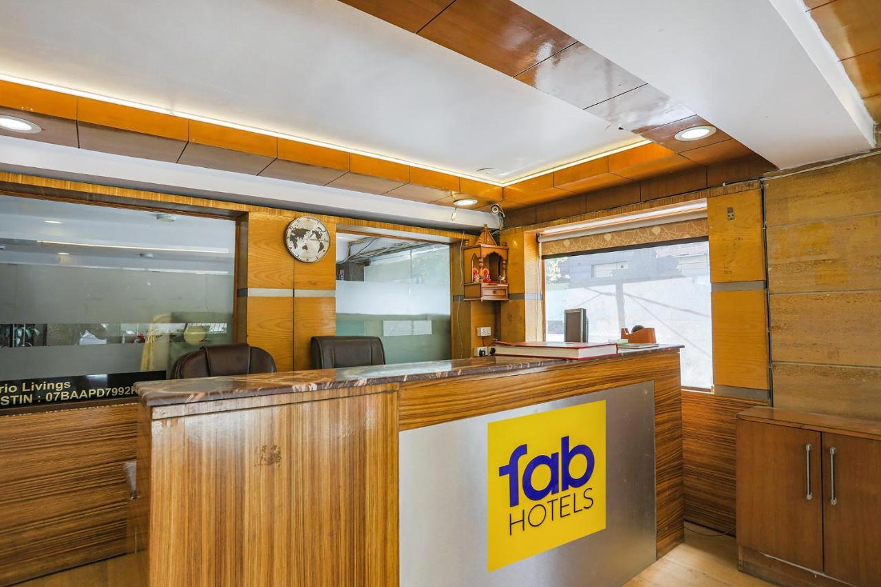 Fabhotel Trio Continental Patel Nagar Nuova Delhi Esterno foto